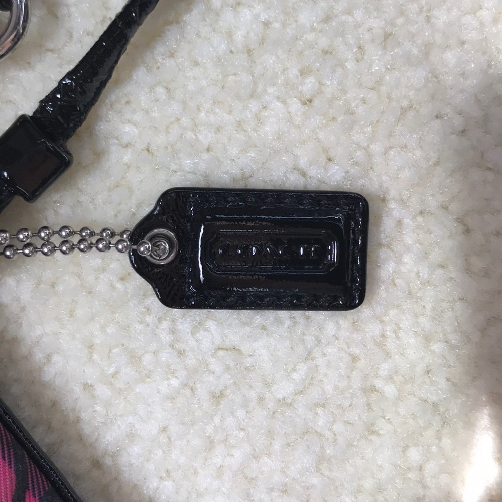 Coach Wristlet - Picture 4 of 4